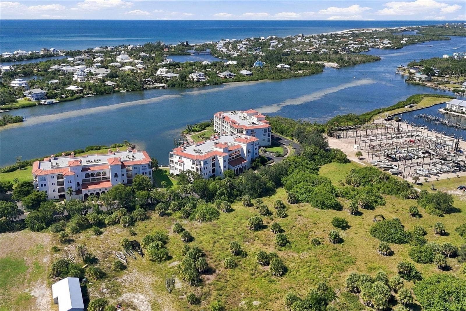 11120 HACIENDA DEL MAR BOULEVARD, #F206, Placida, FL 33946 11120 HACIENDA DEL MAR BOULEVARD, #F206, Placida, FL 33946