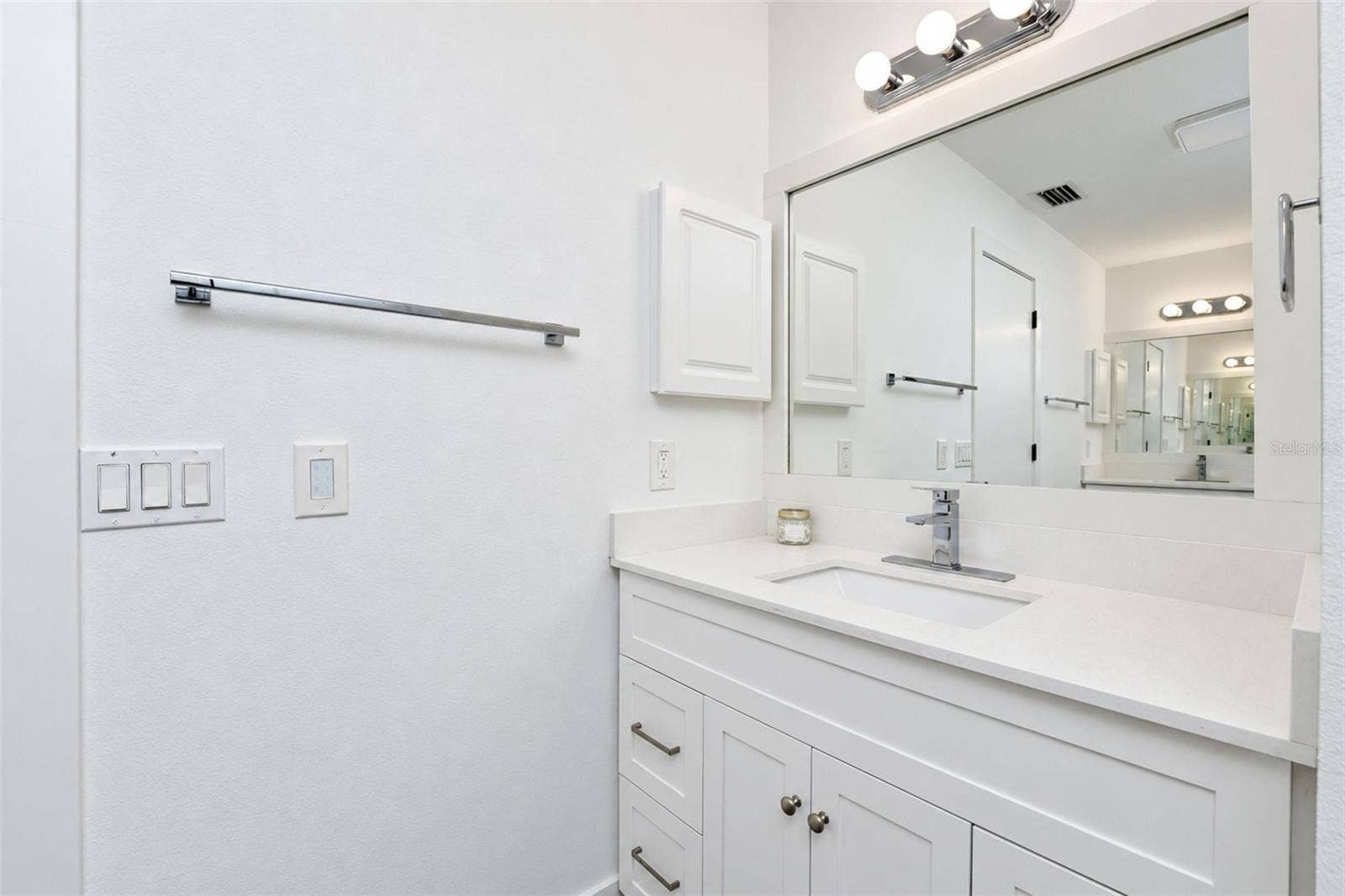 122 BUNKER ROAD, Rotonda West, FL 33947 122 BUNKER ROAD, Rotonda West, FL 33947