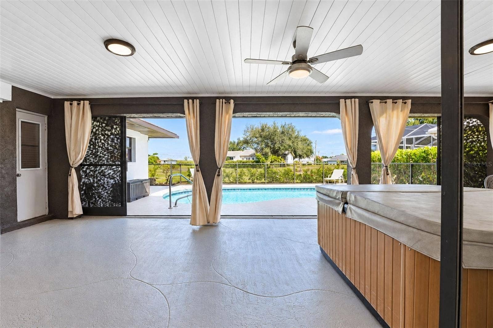 122 BUNKER ROAD, Rotonda West, FL 33947 122 BUNKER ROAD, Rotonda West, FL 33947