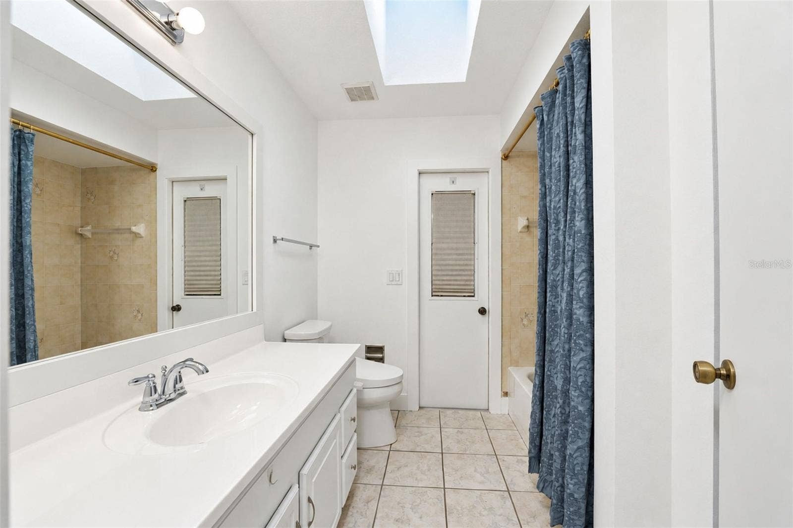 122 BUNKER ROAD, Rotonda West, FL 33947 122 BUNKER ROAD, Rotonda West, FL 33947