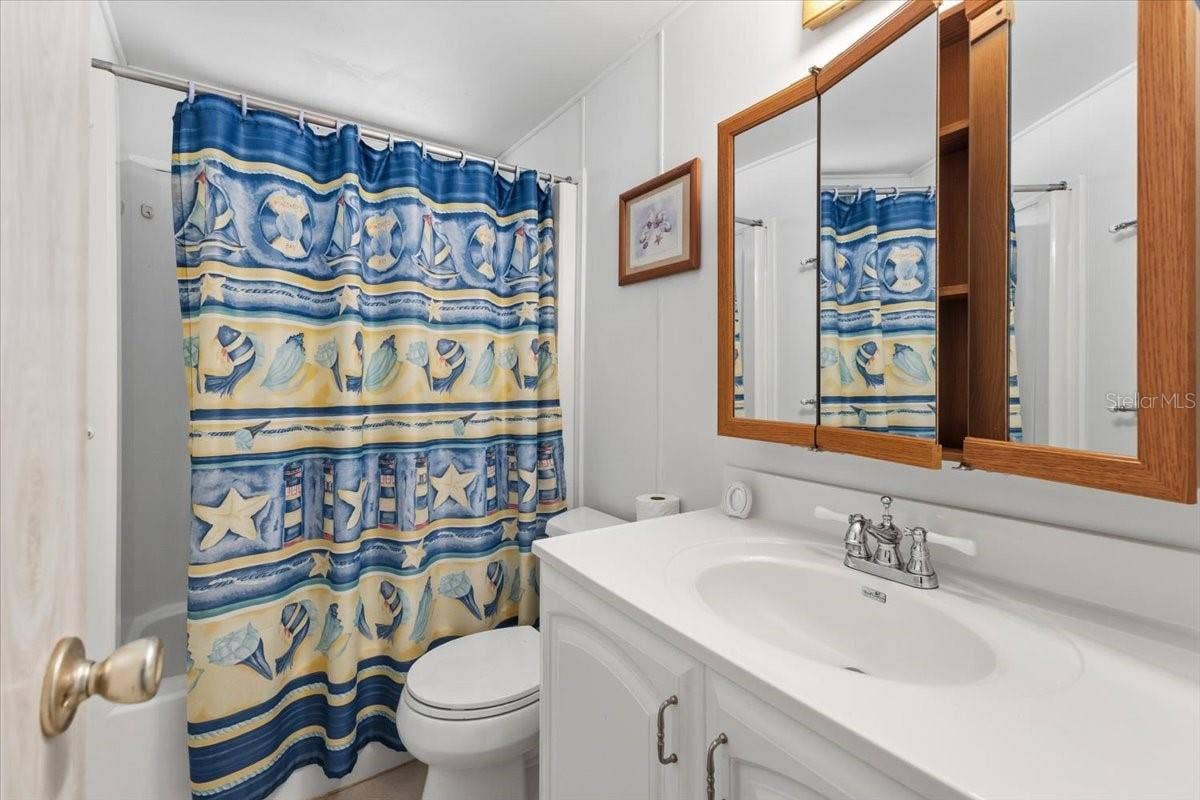 26 N ESPLANADE STREET, Englewood, FL 34223 26 N ESPLANADE STREET, Englewood, FL 34223