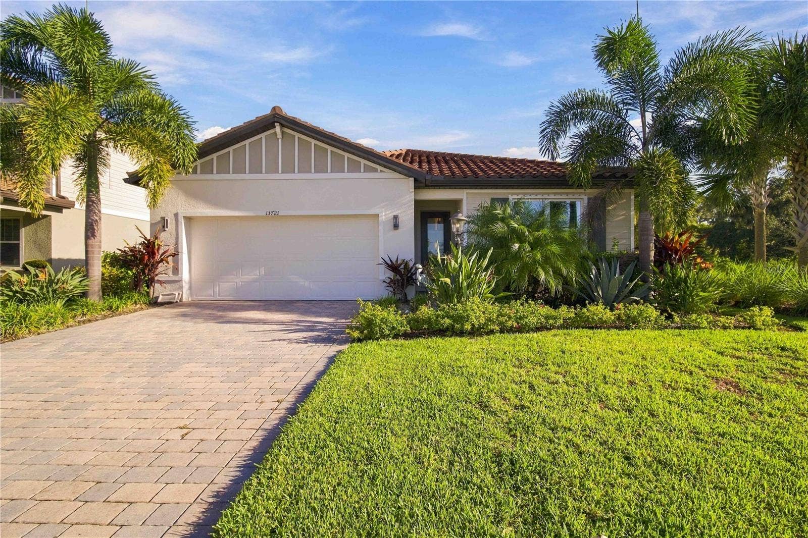 13721 FLAT WOODS TERRACE, Bradenton, FL 34211 13721 FLAT WOODS TERRACE, Bradenton, FL 34211