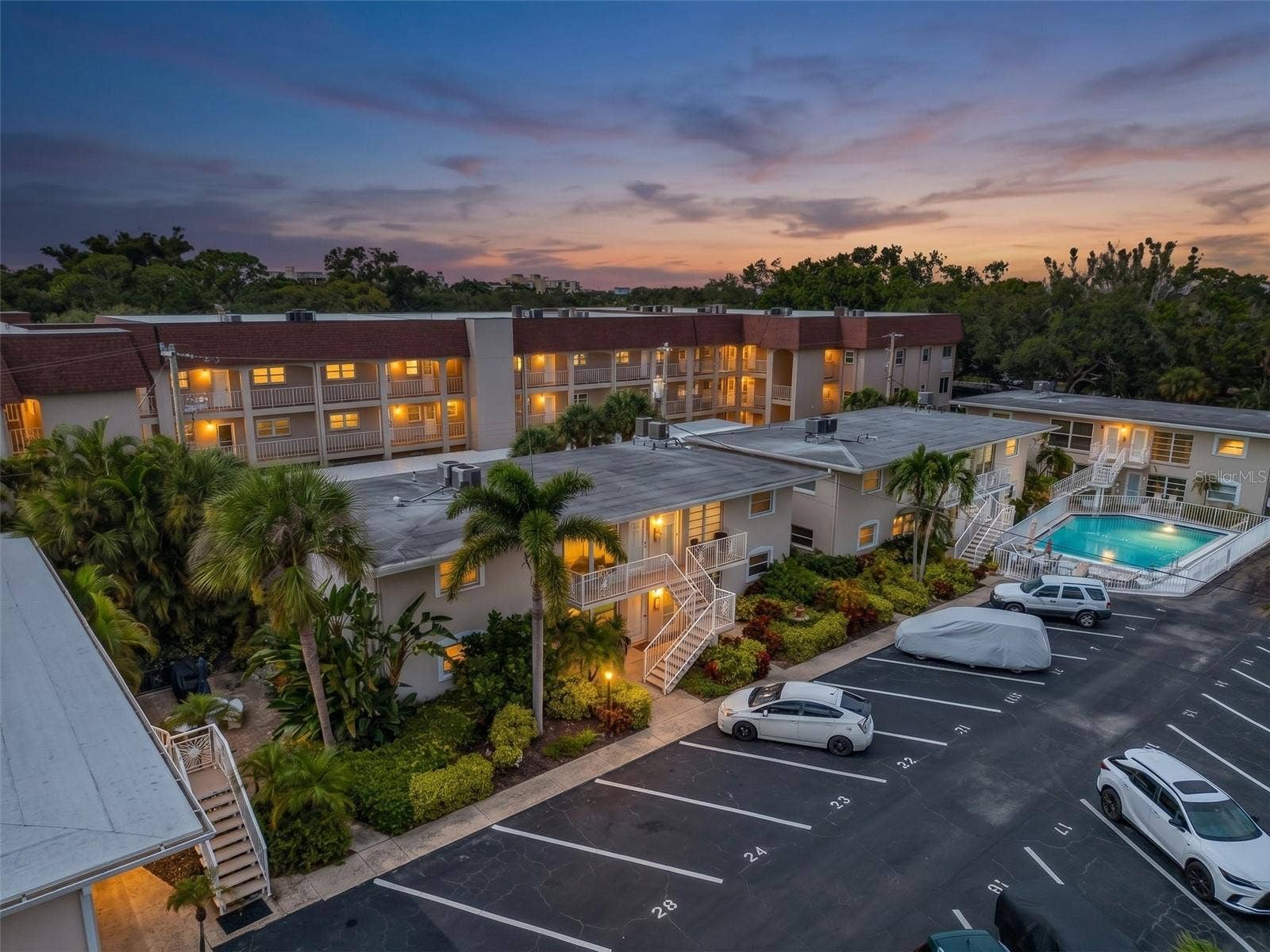 521 W VENICE AVENUE, #21, Venice, FL 34285