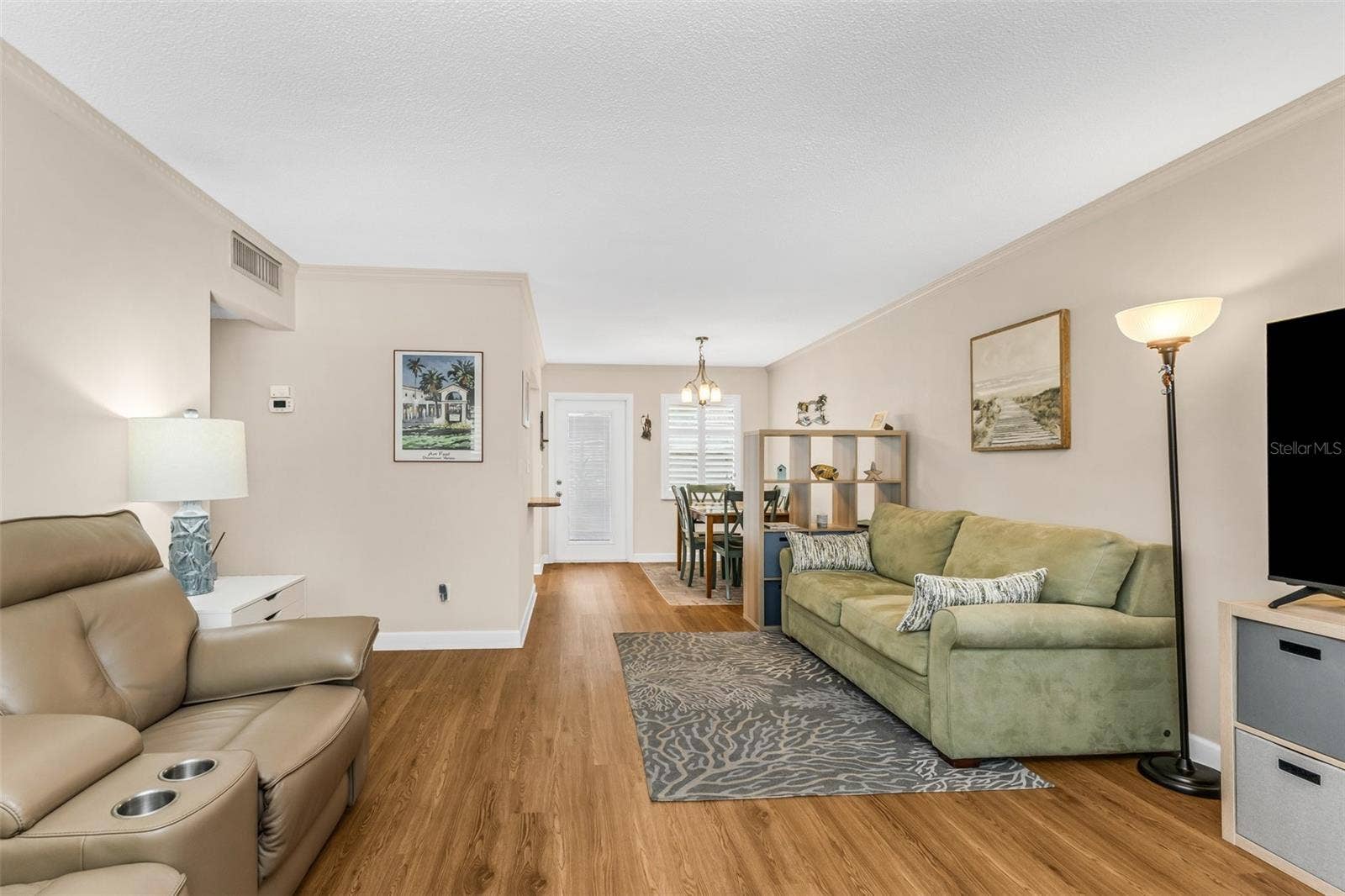 521 W VENICE AVENUE, #21, Venice, FL 34285