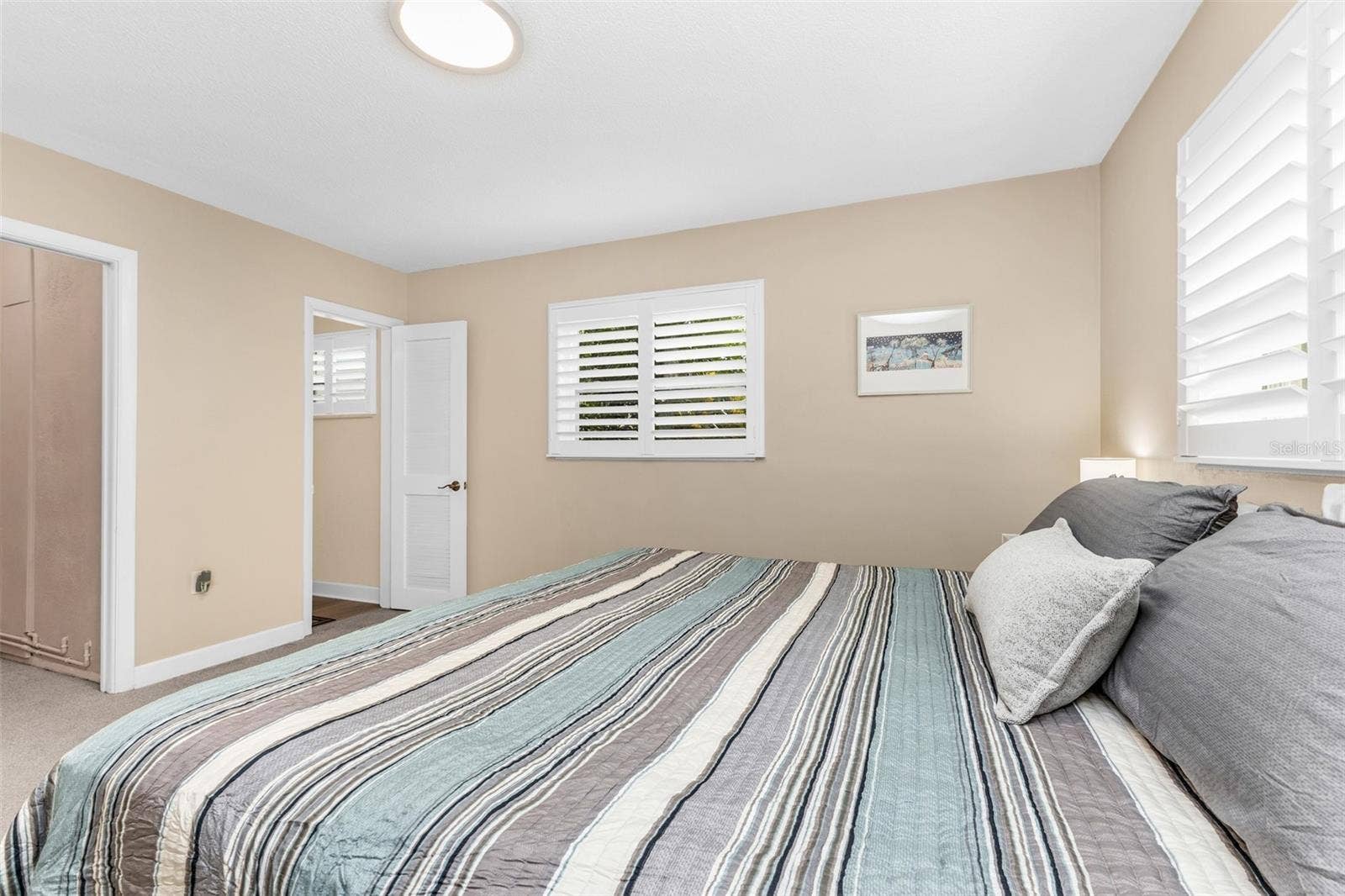 521 W VENICE AVENUE, #21, Venice, FL 34285