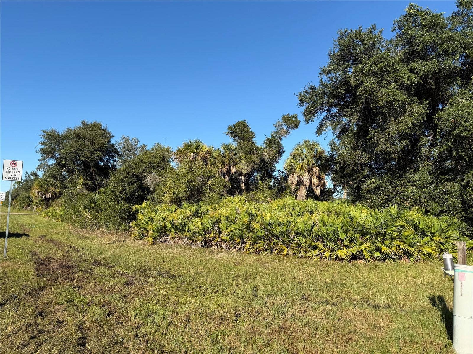 13509 ELEANOR AVENUE, Port Charlotte, FL 33953 13509 ELEANOR AVENUE, Port Charlotte, FL 33953