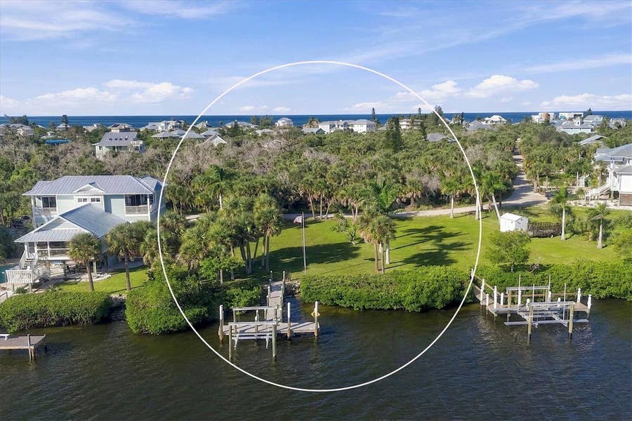 Property photo for 59 BAYSHORE CIRCLE, Placida, FL