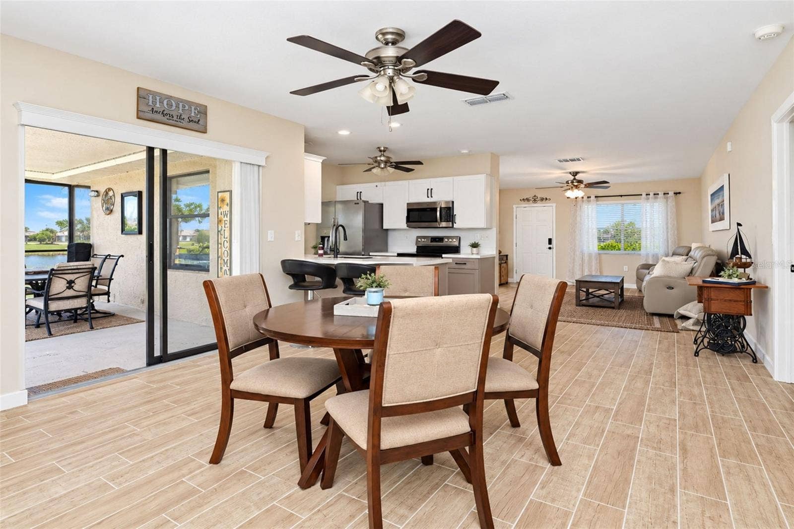 258 ANNAPOLIS LANE, Rotonda West, FL 33947 258 ANNAPOLIS LANE, Rotonda West, FL 33947
