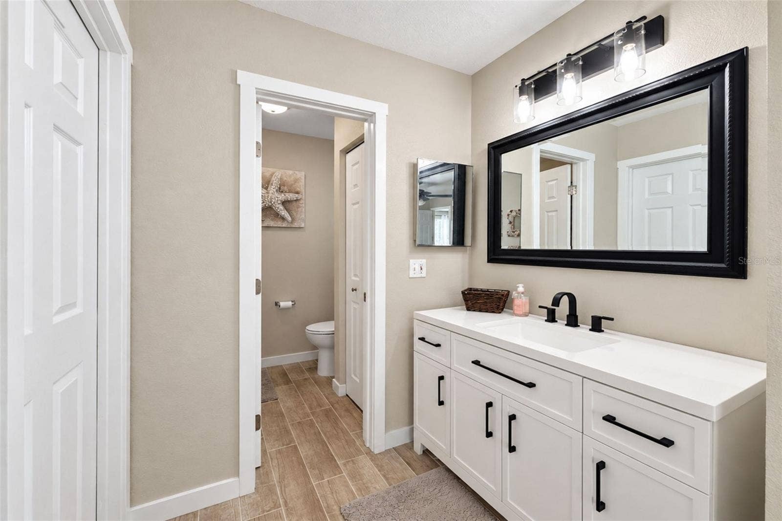 258 ANNAPOLIS LANE, Rotonda West, FL 33947 258 ANNAPOLIS LANE, Rotonda West, FL 33947