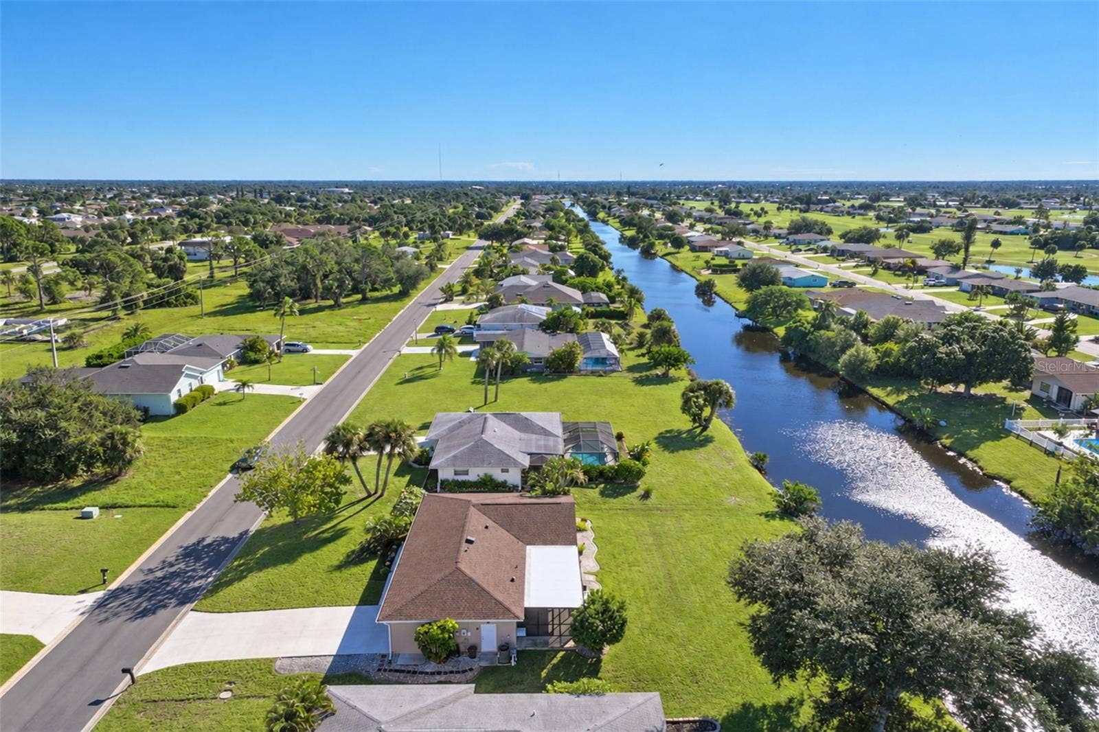 258 ANNAPOLIS LANE, Rotonda West, FL 33947 258 ANNAPOLIS LANE, Rotonda West, FL 33947