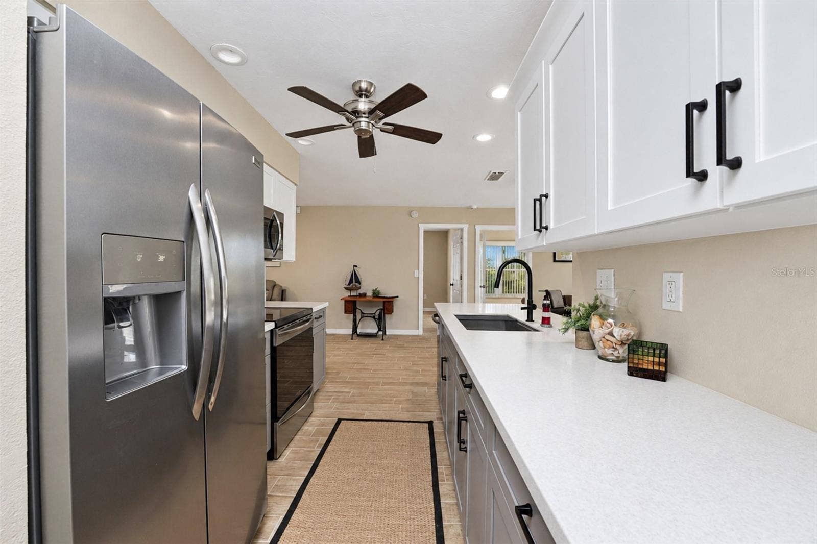 258 ANNAPOLIS LANE, Rotonda West, FL 33947 258 ANNAPOLIS LANE, Rotonda West, FL 33947