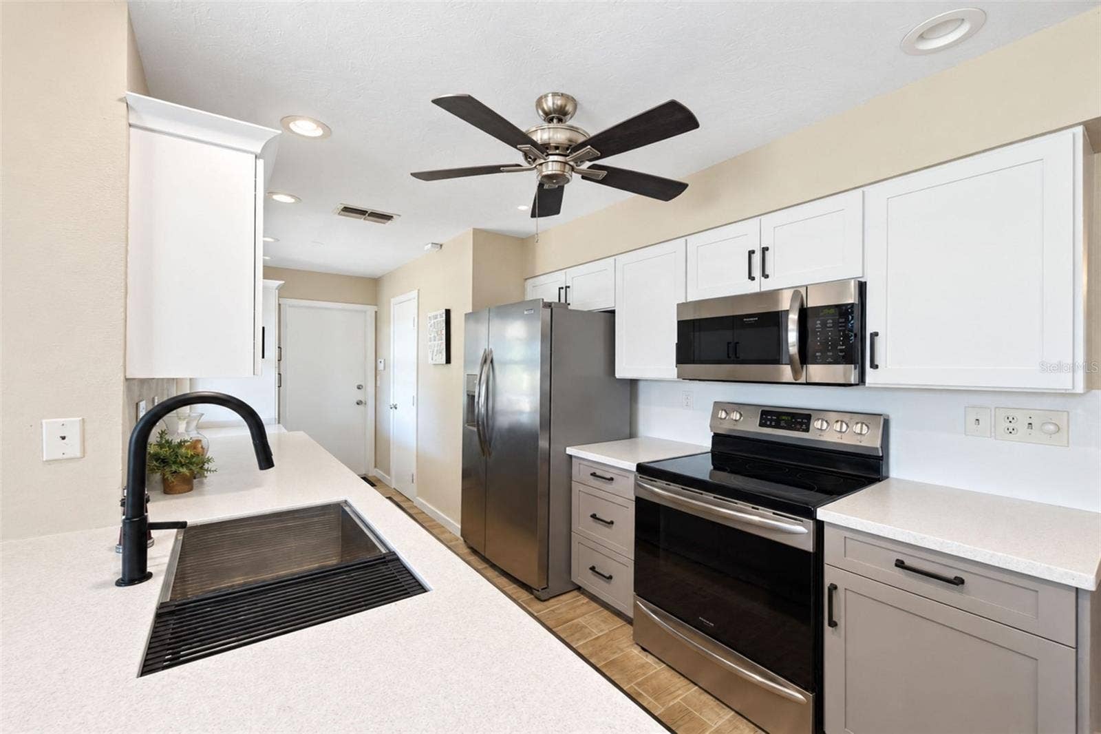258 ANNAPOLIS LANE, Rotonda West, FL 33947 258 ANNAPOLIS LANE, Rotonda West, FL 33947