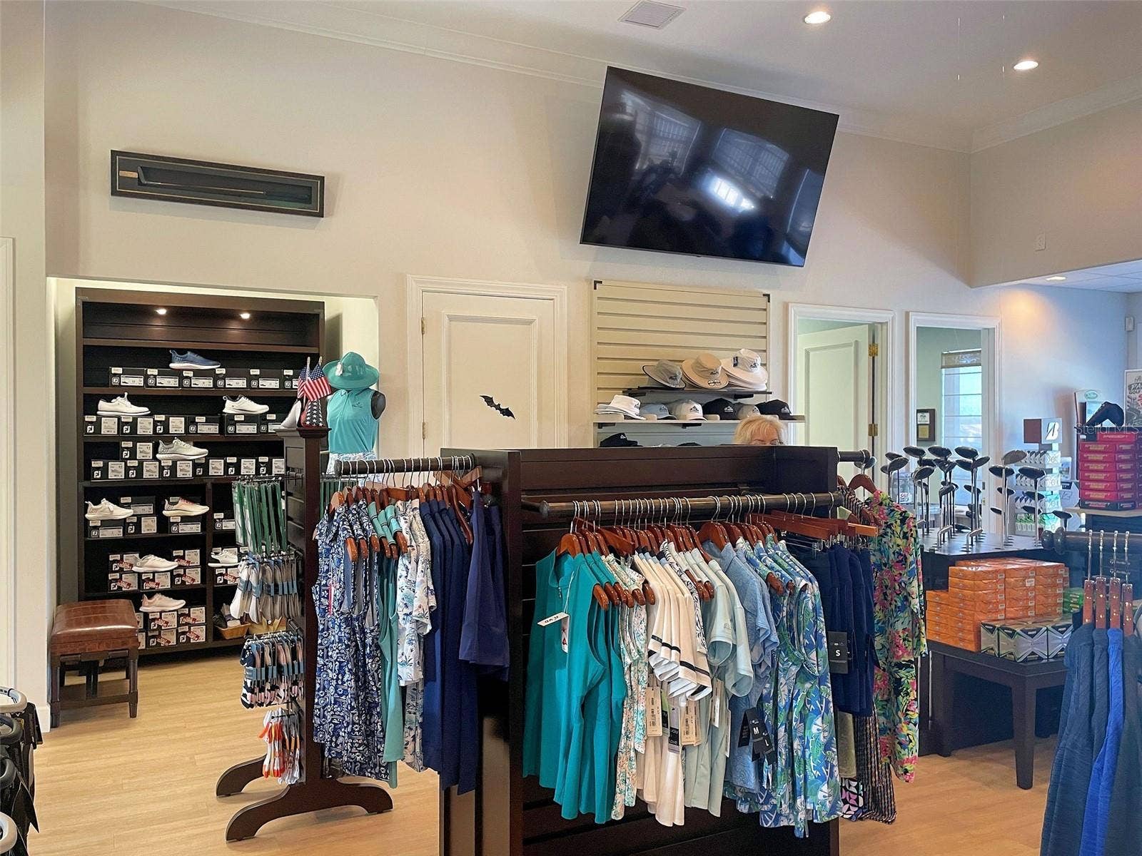 Pro Shop.