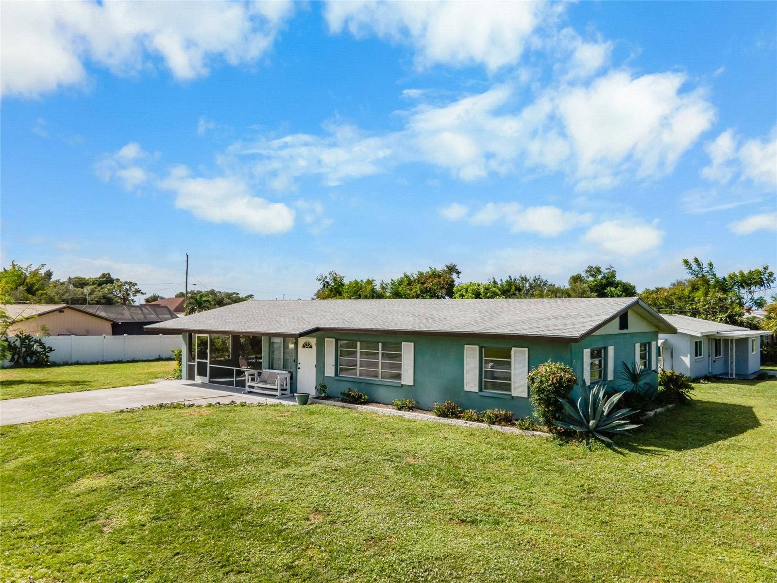 115 VIRGINIA COURT, Englewood, FL 34223 Corner lot, less than 3 miles from the beach!