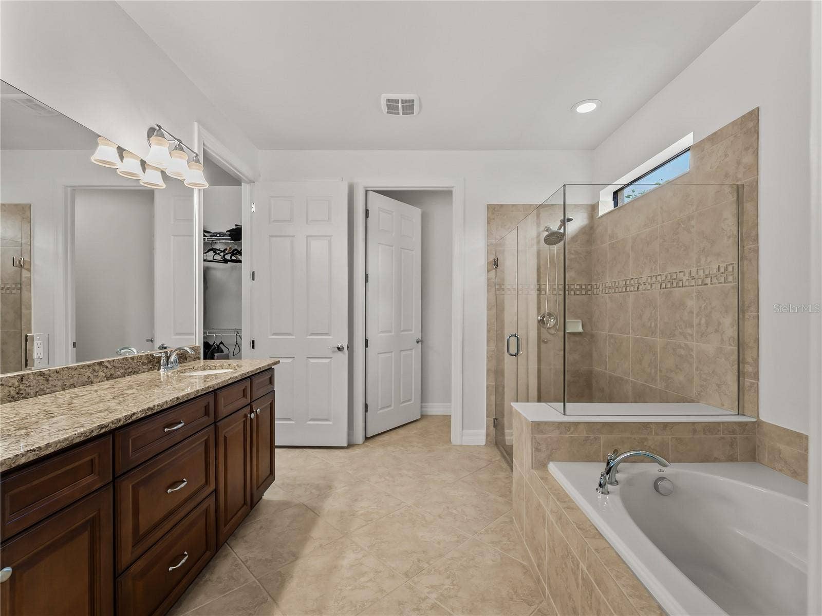 19864 PETRINO STREET, Venice, FL 34293 19864 PETRINO STREET, Venice, FL 34293