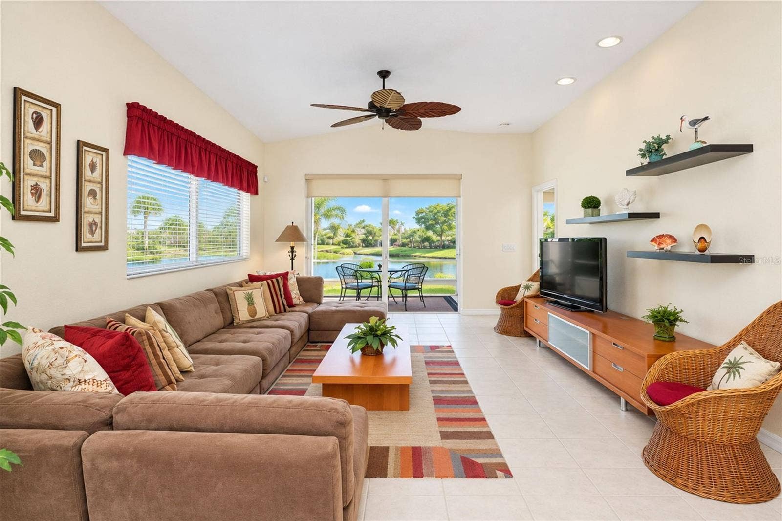420 LEHALIS DRIVE, Englewood, FL 34223 Living Room