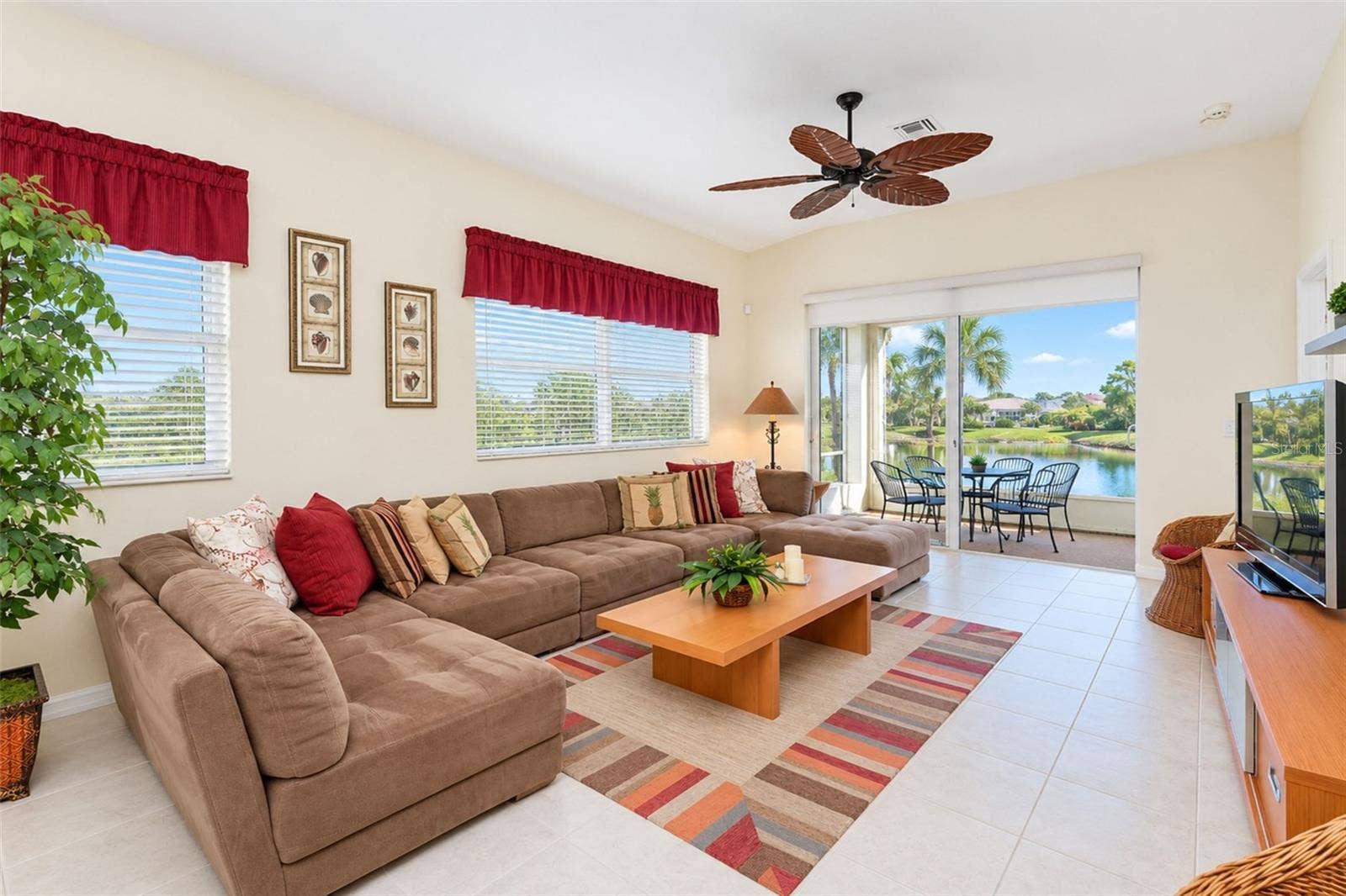 420 LEHALIS DRIVE, Englewood, FL 34223 Living Room