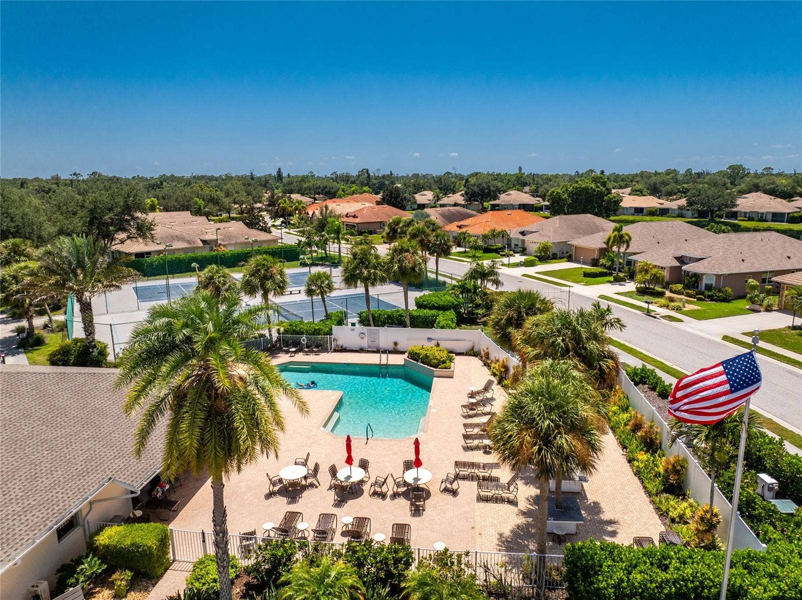 420 LEHALIS DRIVE, Englewood, FL 34223 Oak Forest Amenities