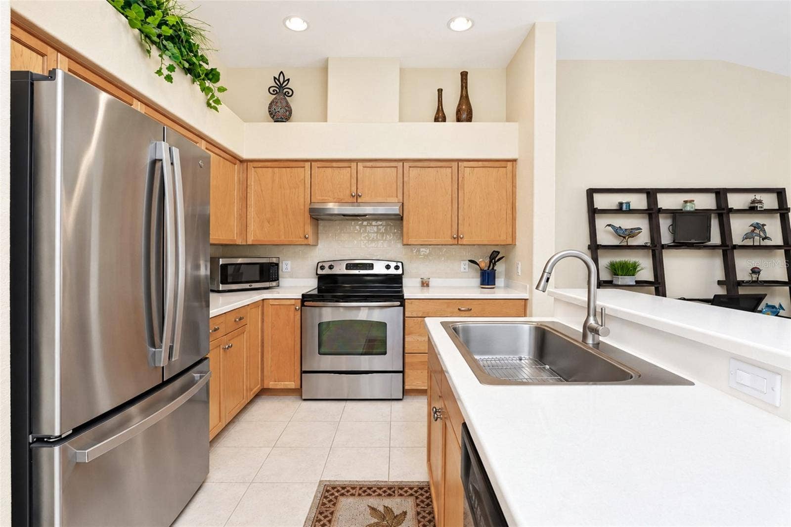 420 LEHALIS DRIVE, Englewood, FL 34223 Kitchen