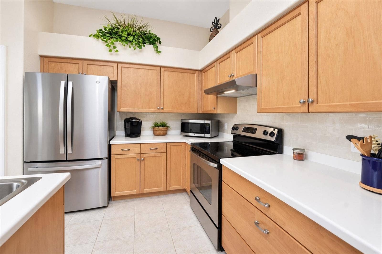 420 LEHALIS DRIVE, Englewood, FL 34223 Kitchen