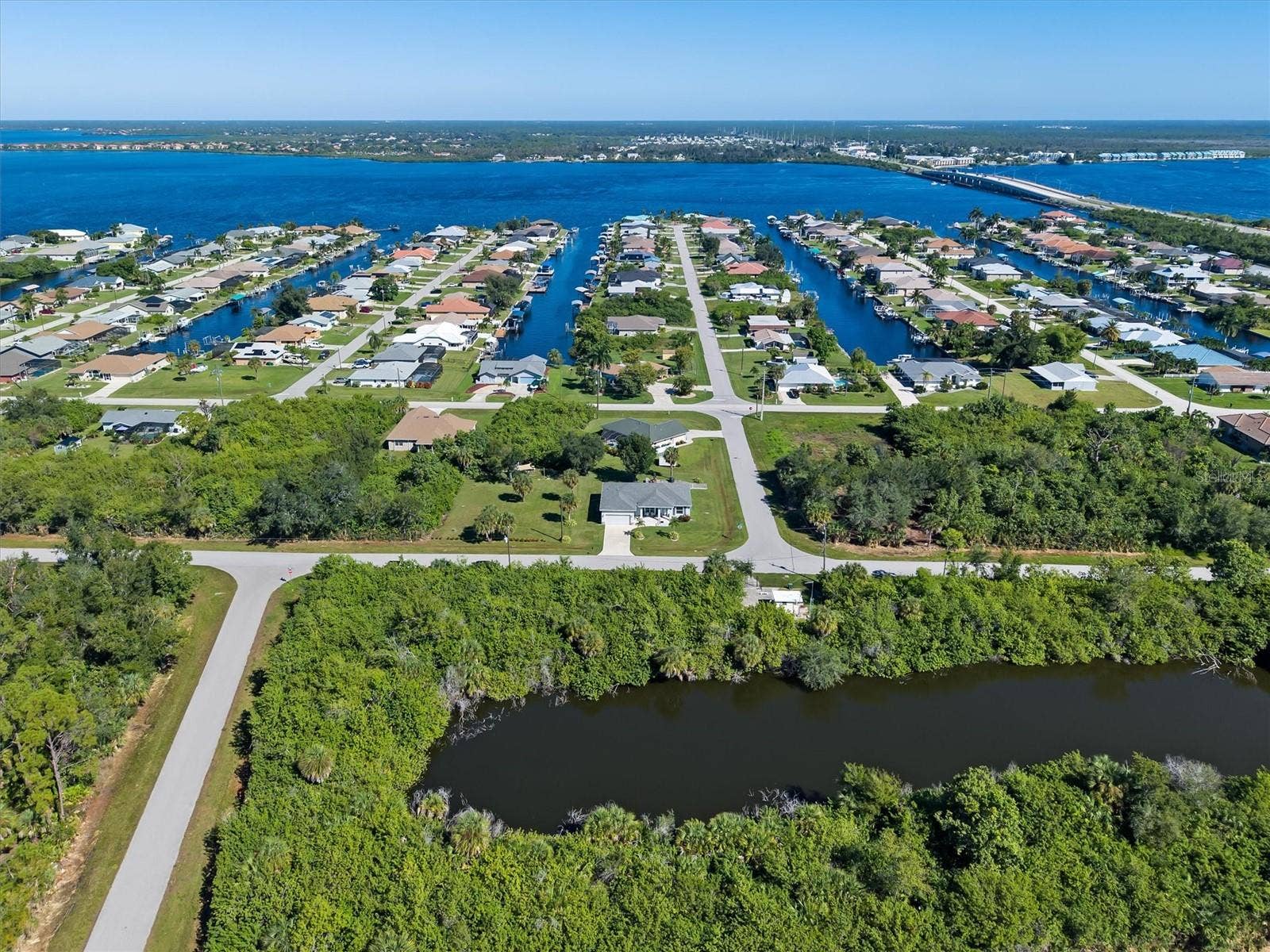 14142 HOPEWELL AVENUE, Port Charlotte, FL 33981