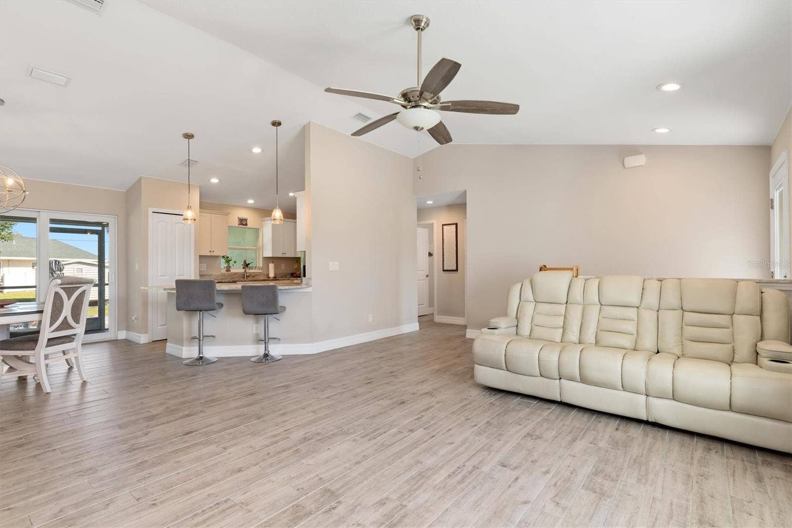 14142 HOPEWELL AVENUE, Port Charlotte, FL 33981
