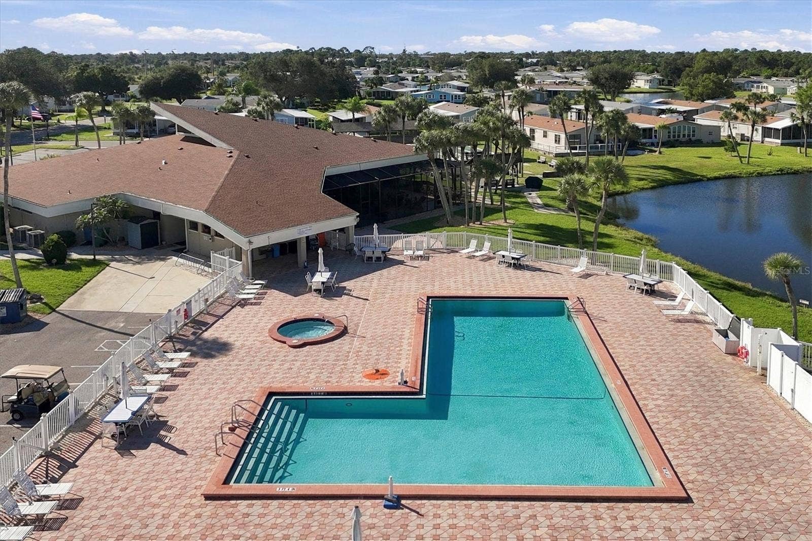 785 HEATHERCREEK COURT, Englewood, FL 34223 Crytal clear blue pool