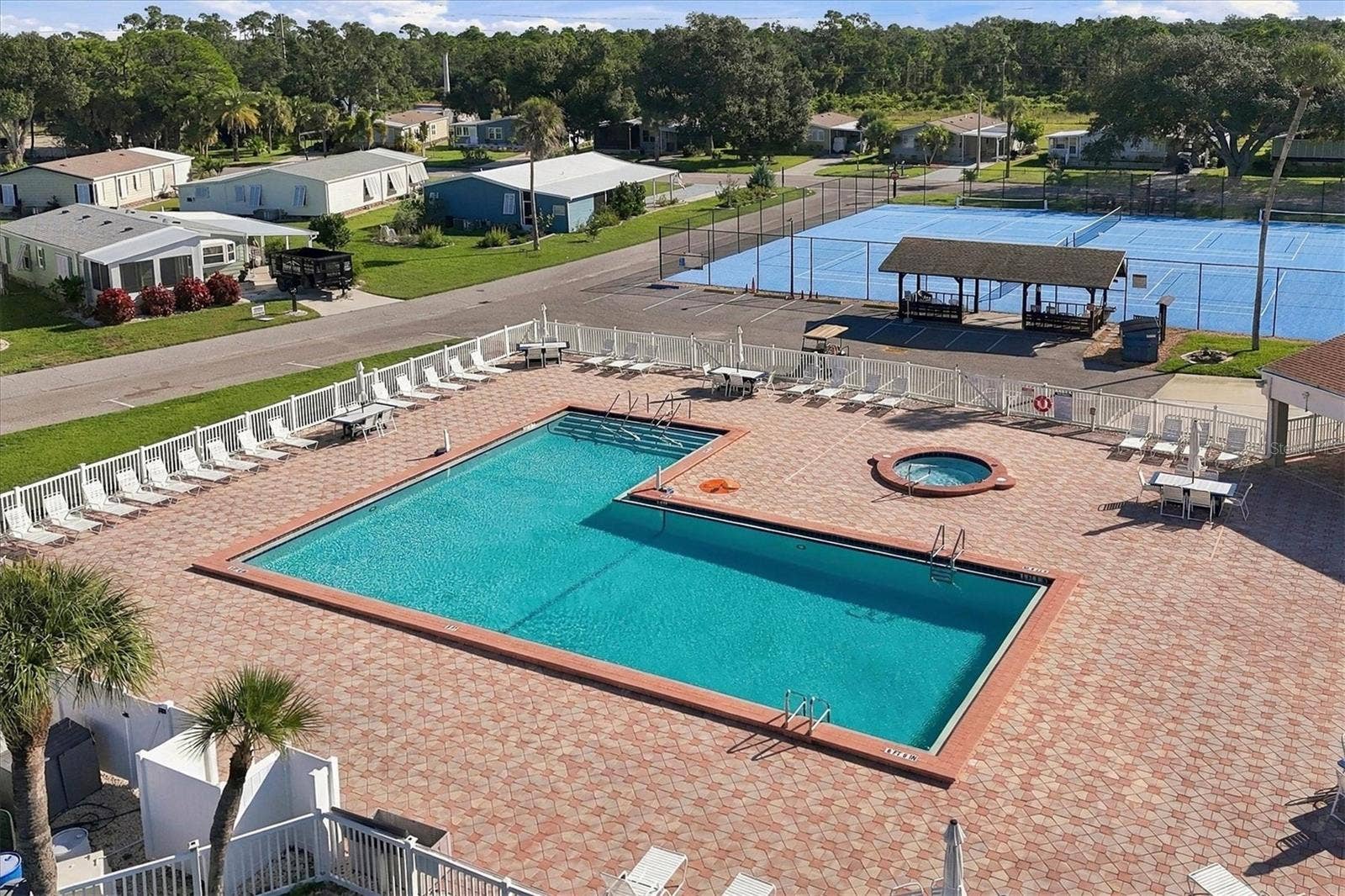 785 HEATHERCREEK COURT, Englewood, FL 34223 Heated pool for sunny cool days