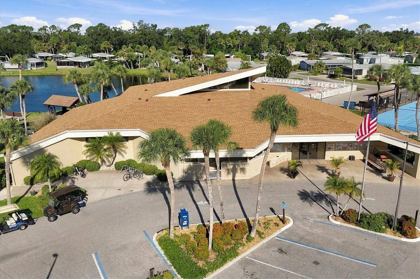 785 HEATHERCREEK COURT, Englewood, FL 34223 Community clubhouse