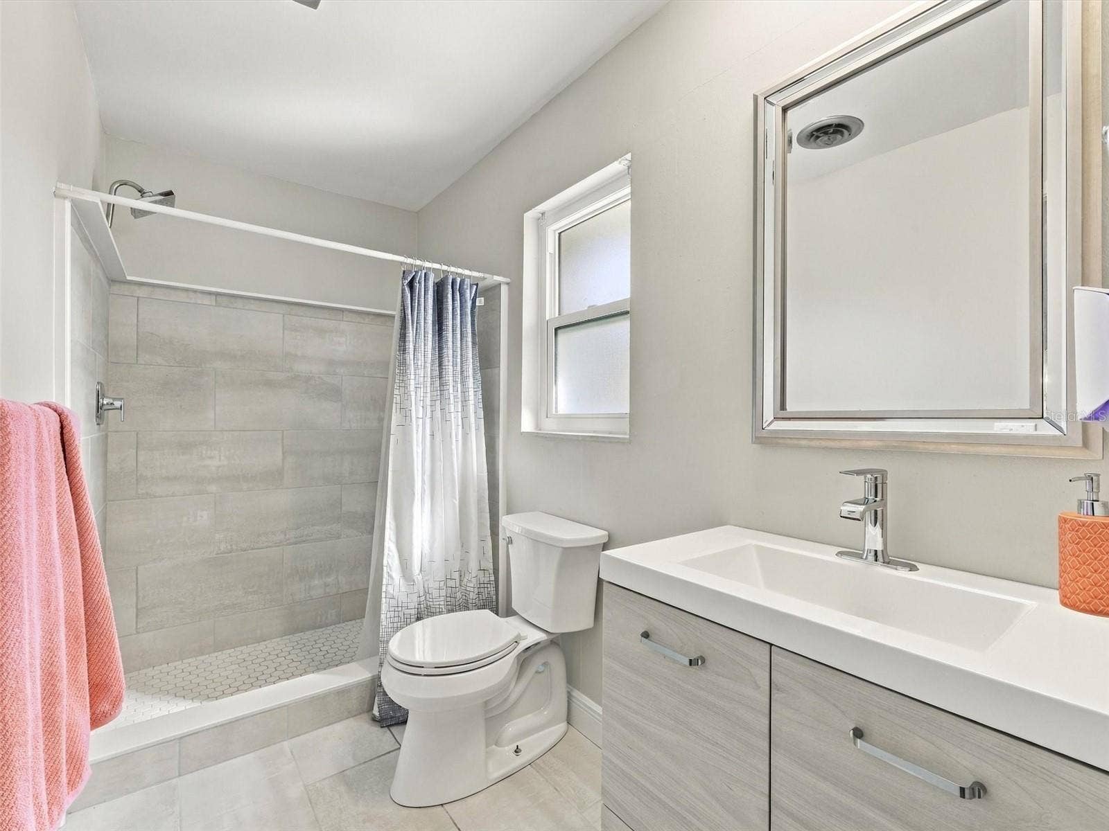 2020 KEYWAY DRIVE, Englewood, FL 34223 2020 KEYWAY DRIVE, Englewood, FL 34223