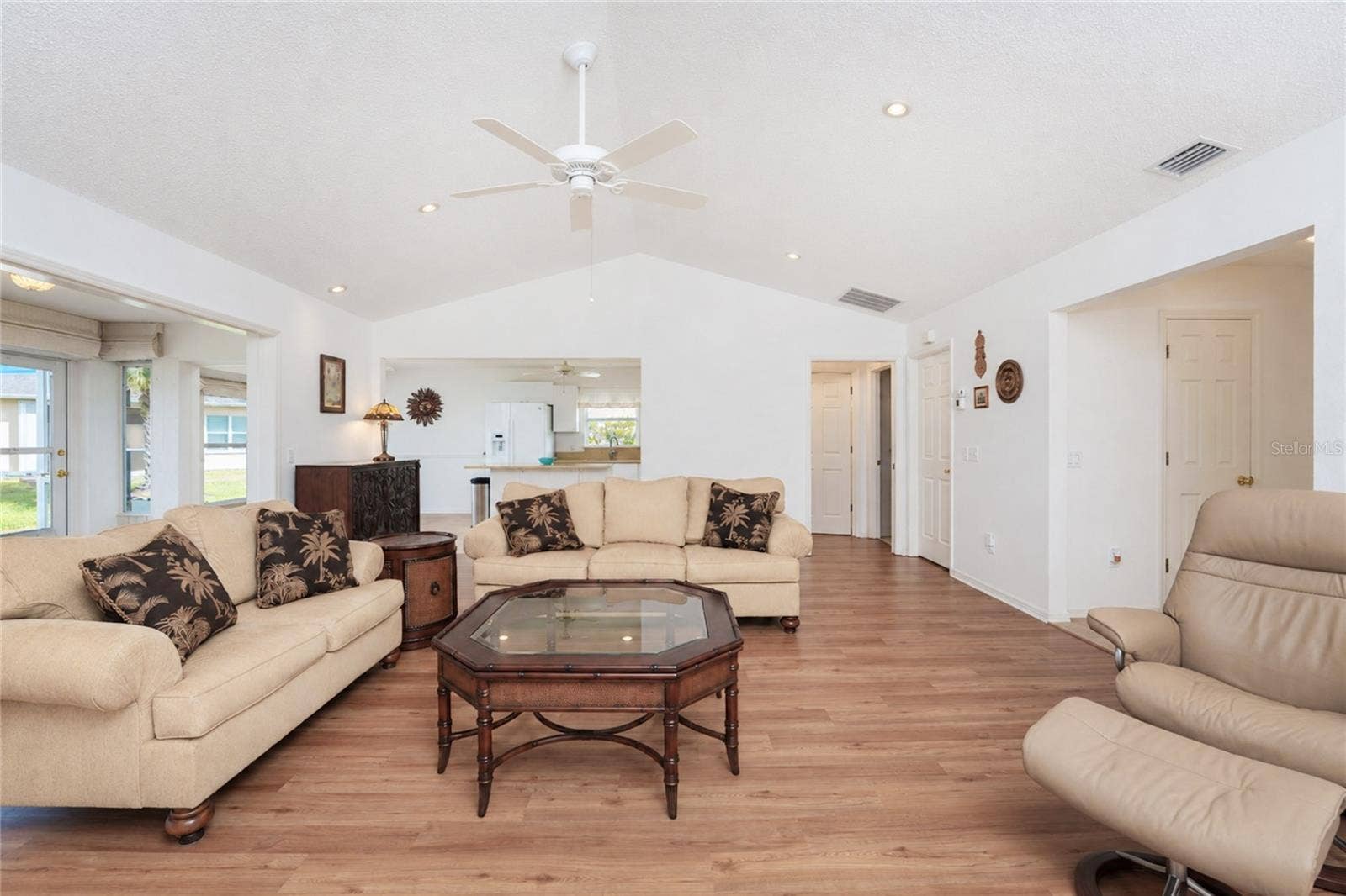 278 PARK FOREST BOULEVARD, Englewood, FL 34223 278 PARK FOREST BOULEVARD, Englewood, FL 34223