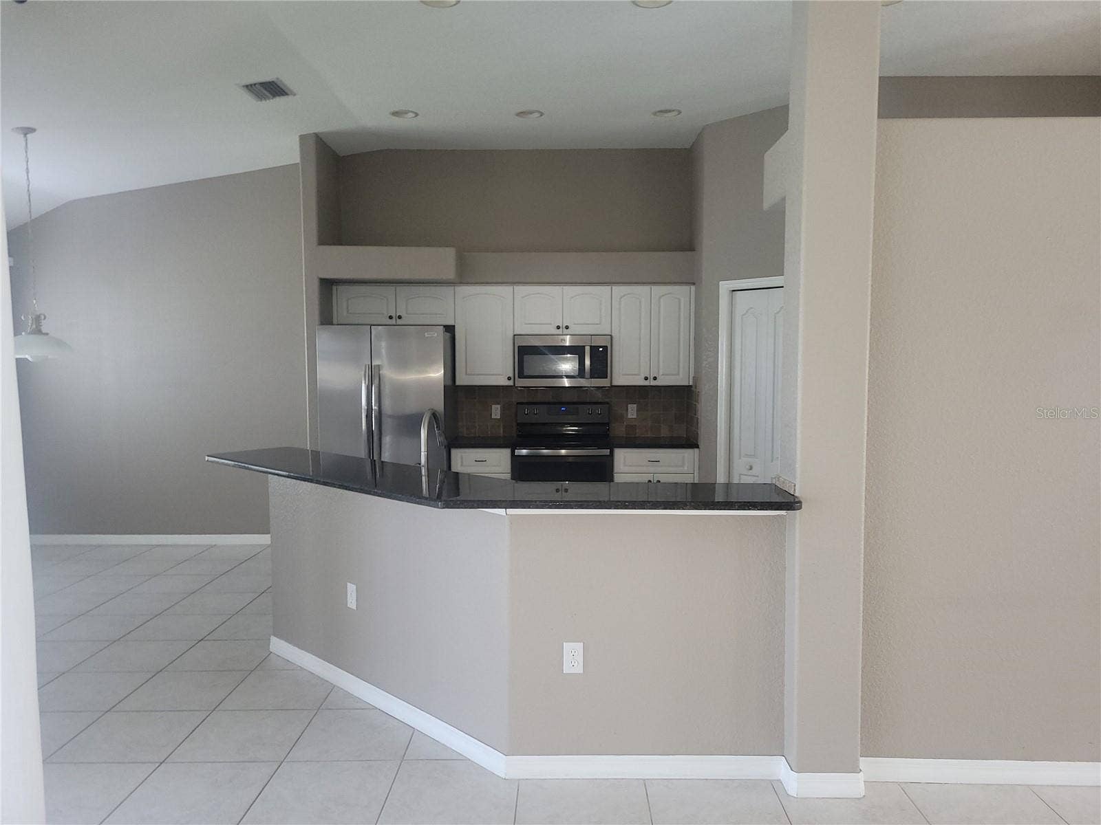 9 BUNKER TERRACE, Rotonda West, FL 33947 Kitchen