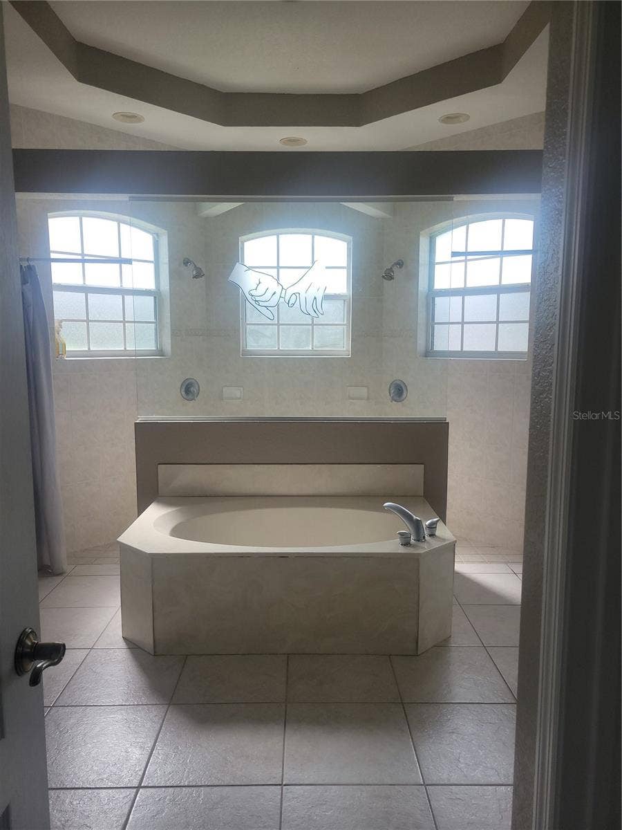 9 BUNKER TERRACE, Rotonda West, FL 33947 Primary Bathroom