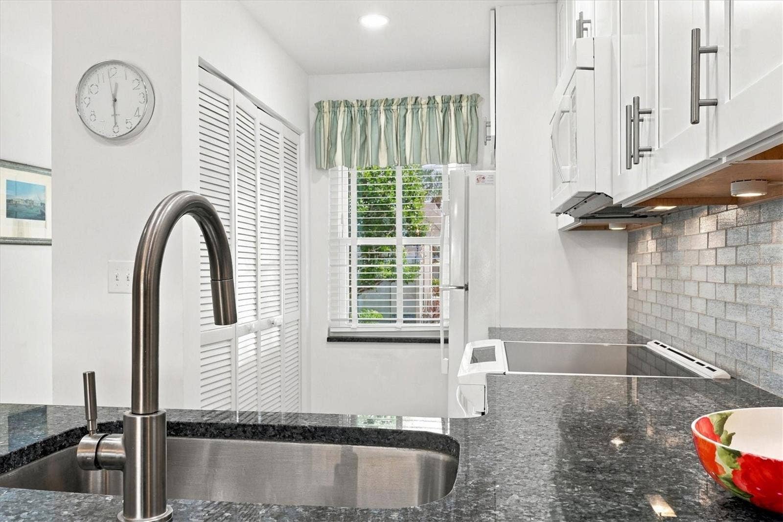 427 CERROMAR LANE, #355, Venice, FL 34293 427 CERROMAR LANE, #355, Venice, FL 34293