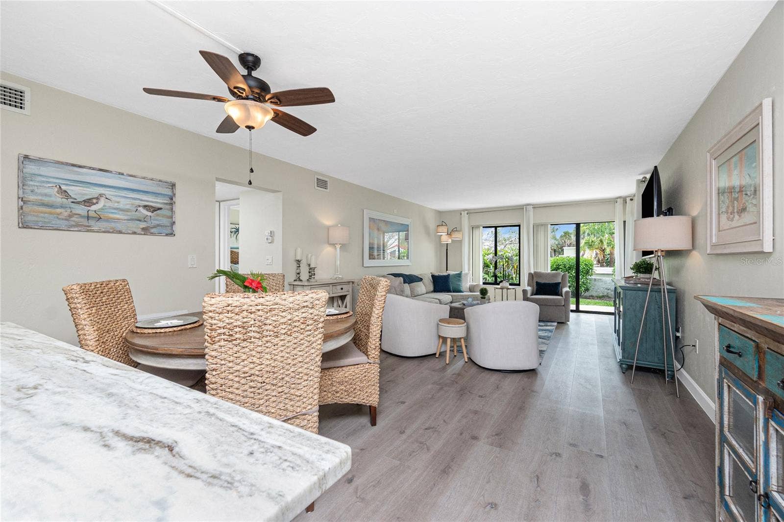 2955 N BEACH ROAD, #A411, Englewood, FL 34223 Dining and Living Combo