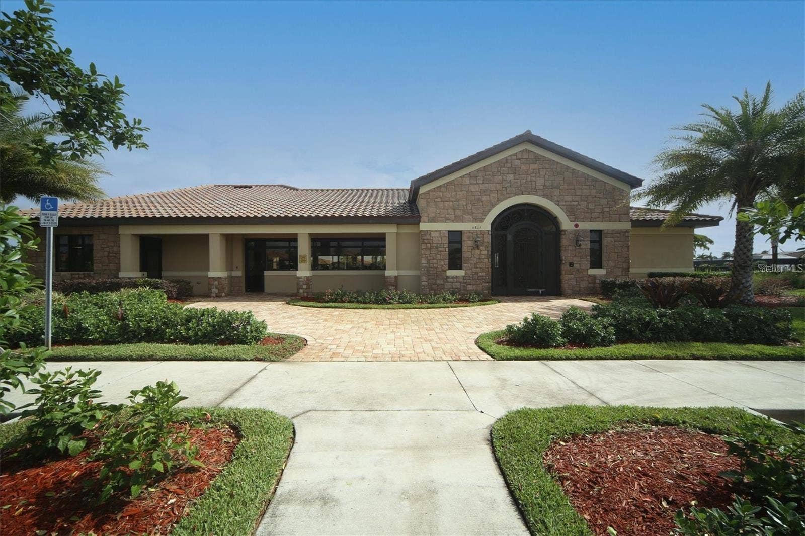 6683 WILLOWSHIRE WAY, Bradenton, FL 34212