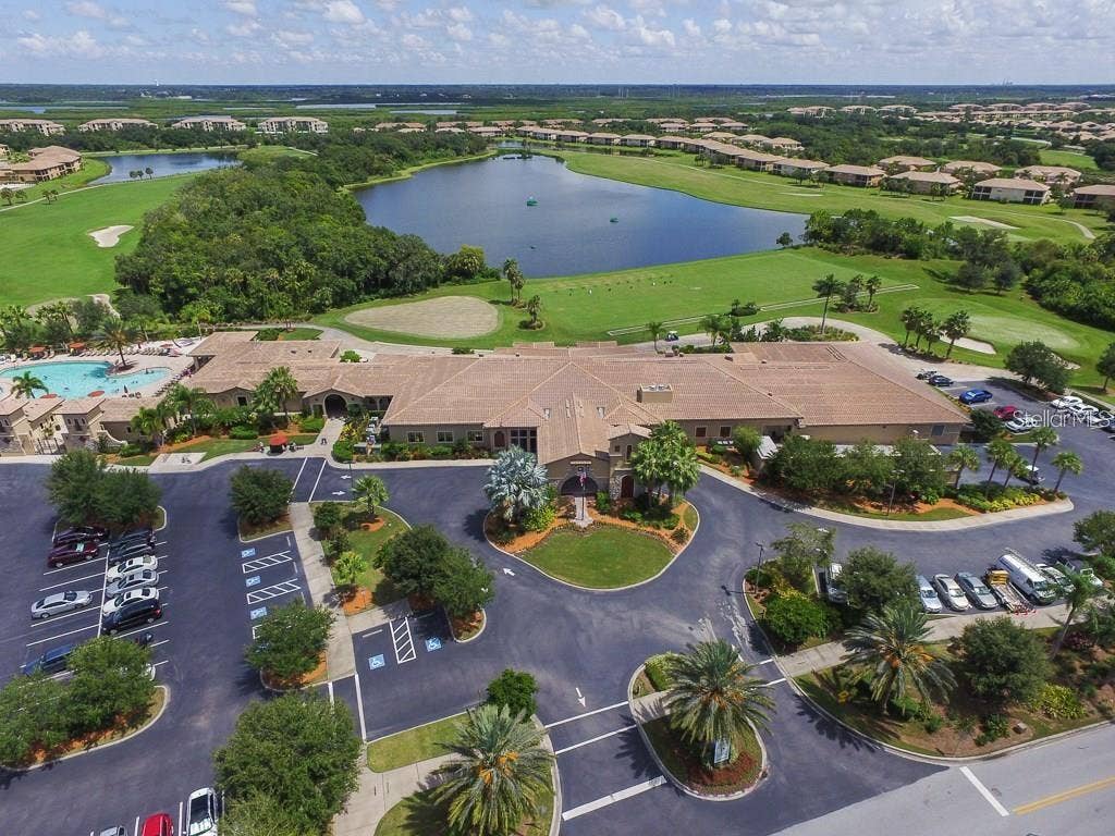 6683 WILLOWSHIRE WAY, Bradenton, FL 34212