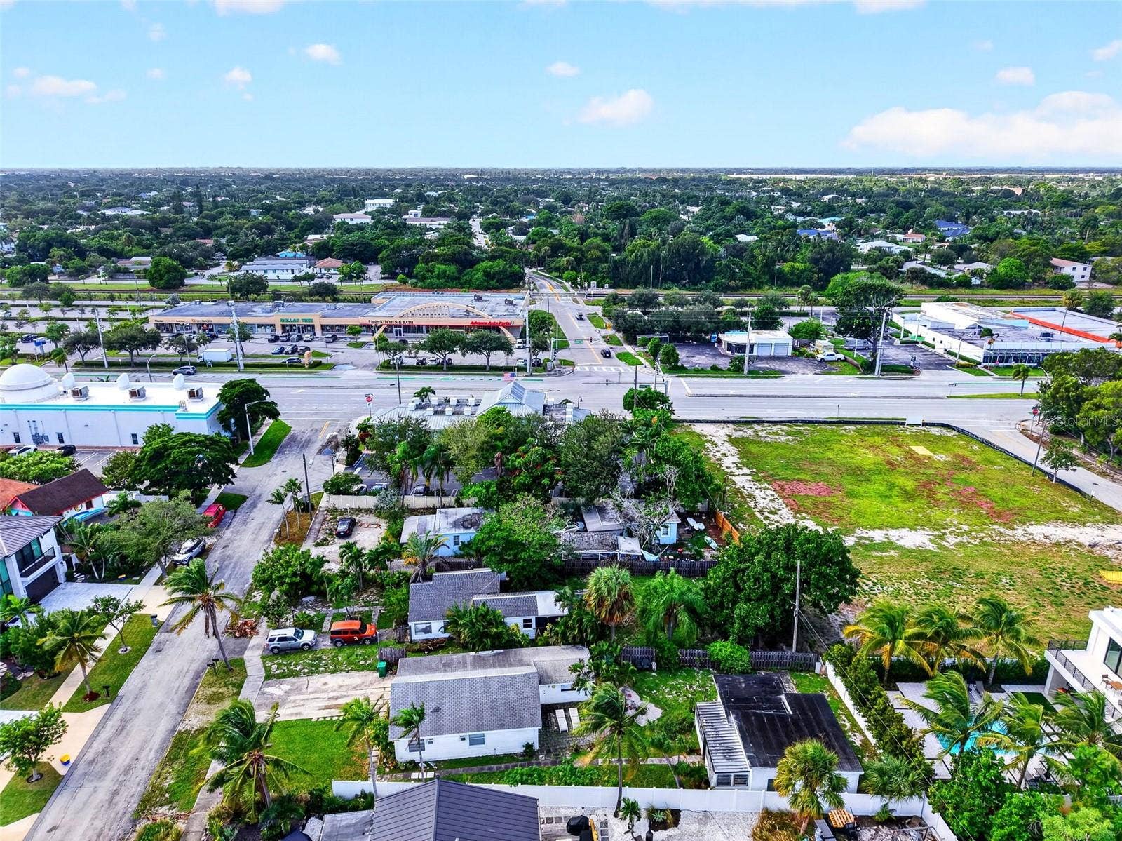 713 S LAKE AVENUE, Delray Beach, FL 33483