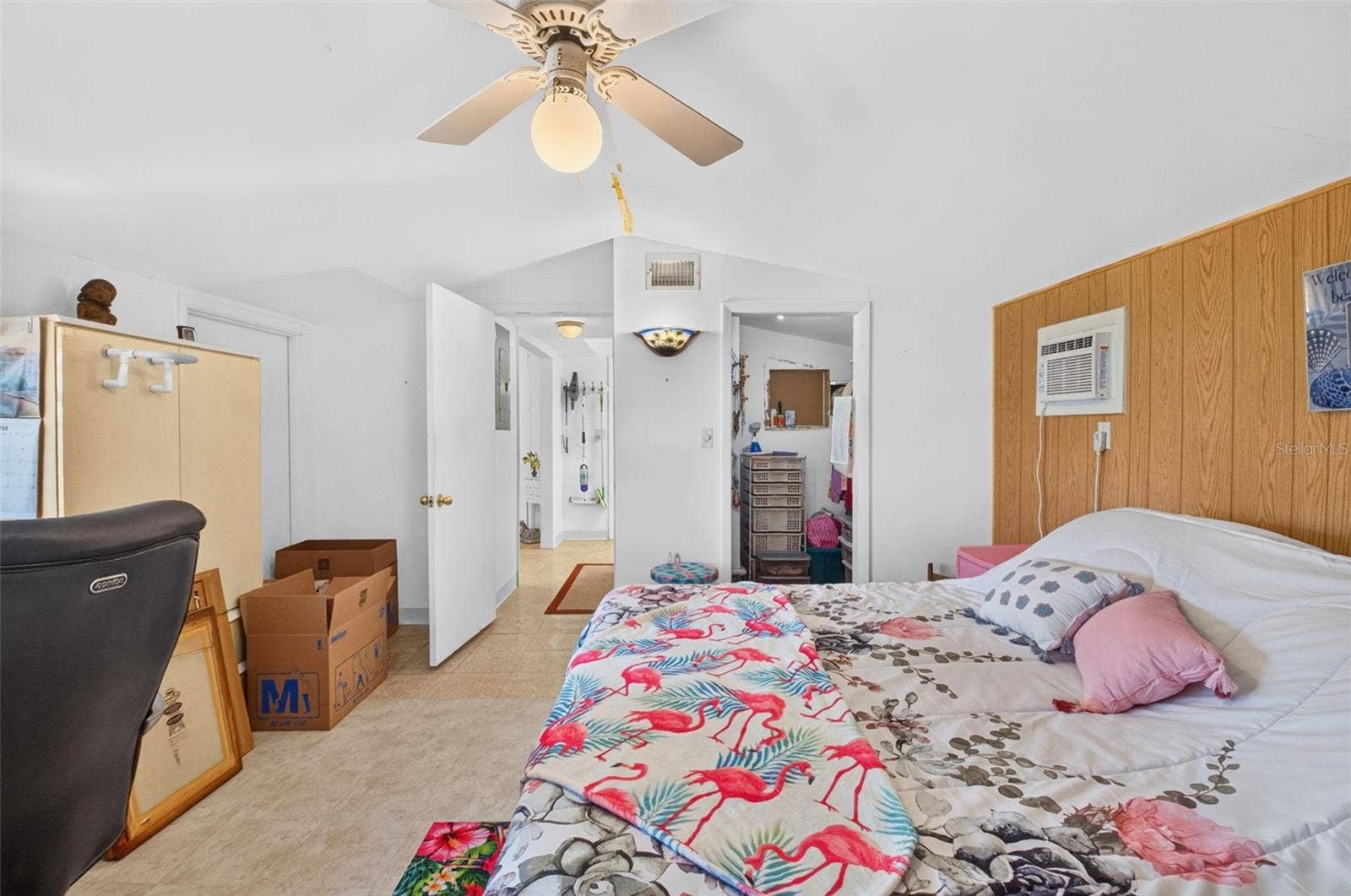 713 S LAKE AVENUE, Delray Beach, FL 33483