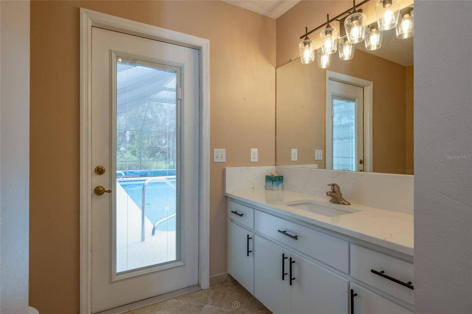 Bathroom 2 - Glass door has integrated privacy blind