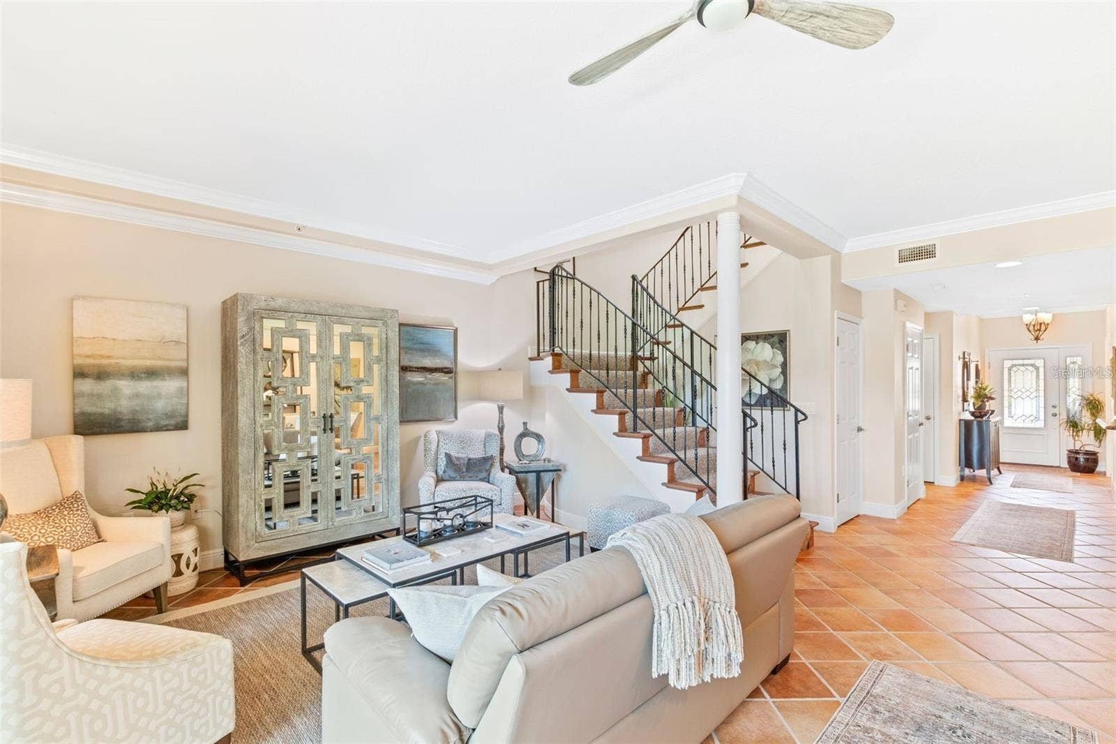 50 PALM HARBOR PARKWAY, #32, Palm Coast, FL 32137 Living room