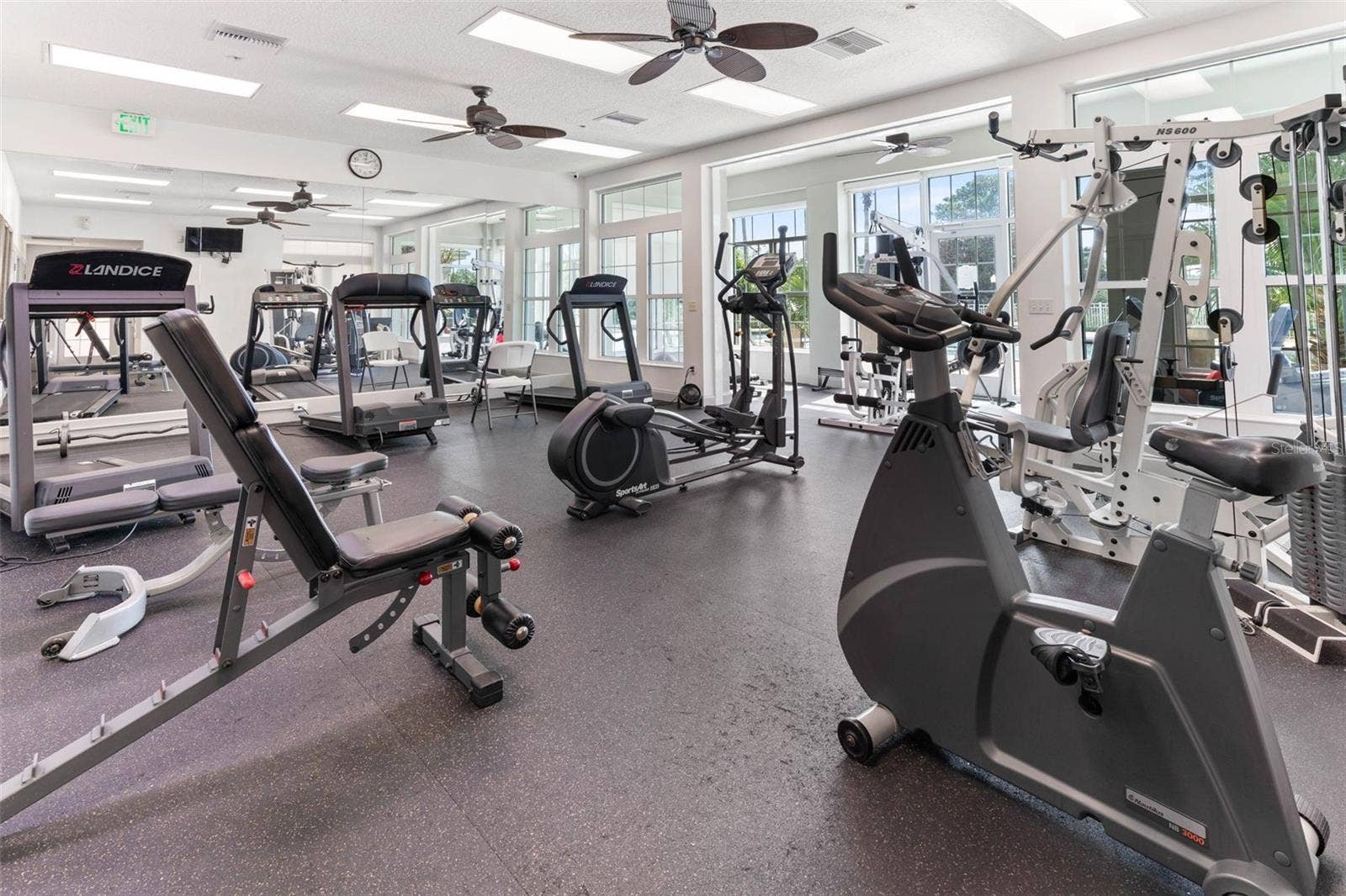 34 S RIVERWALK DRIVE, Palm Coast, FL 32137 34 S RIVERWALK DRIVE, Palm Coast, FL 32137