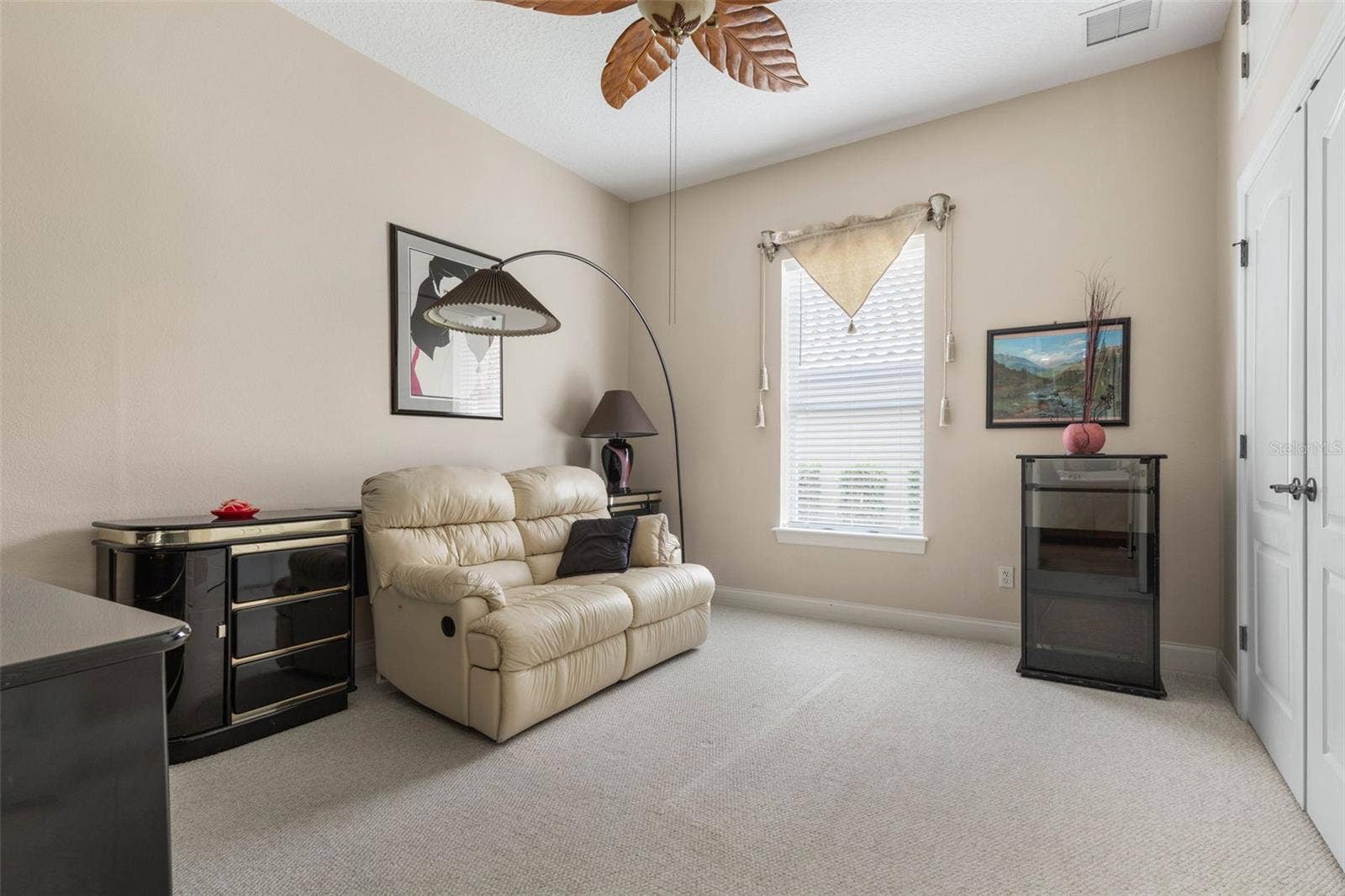 34 S RIVERWALK DRIVE, Palm Coast, FL 32137 34 S RIVERWALK DRIVE, Palm Coast, FL 32137