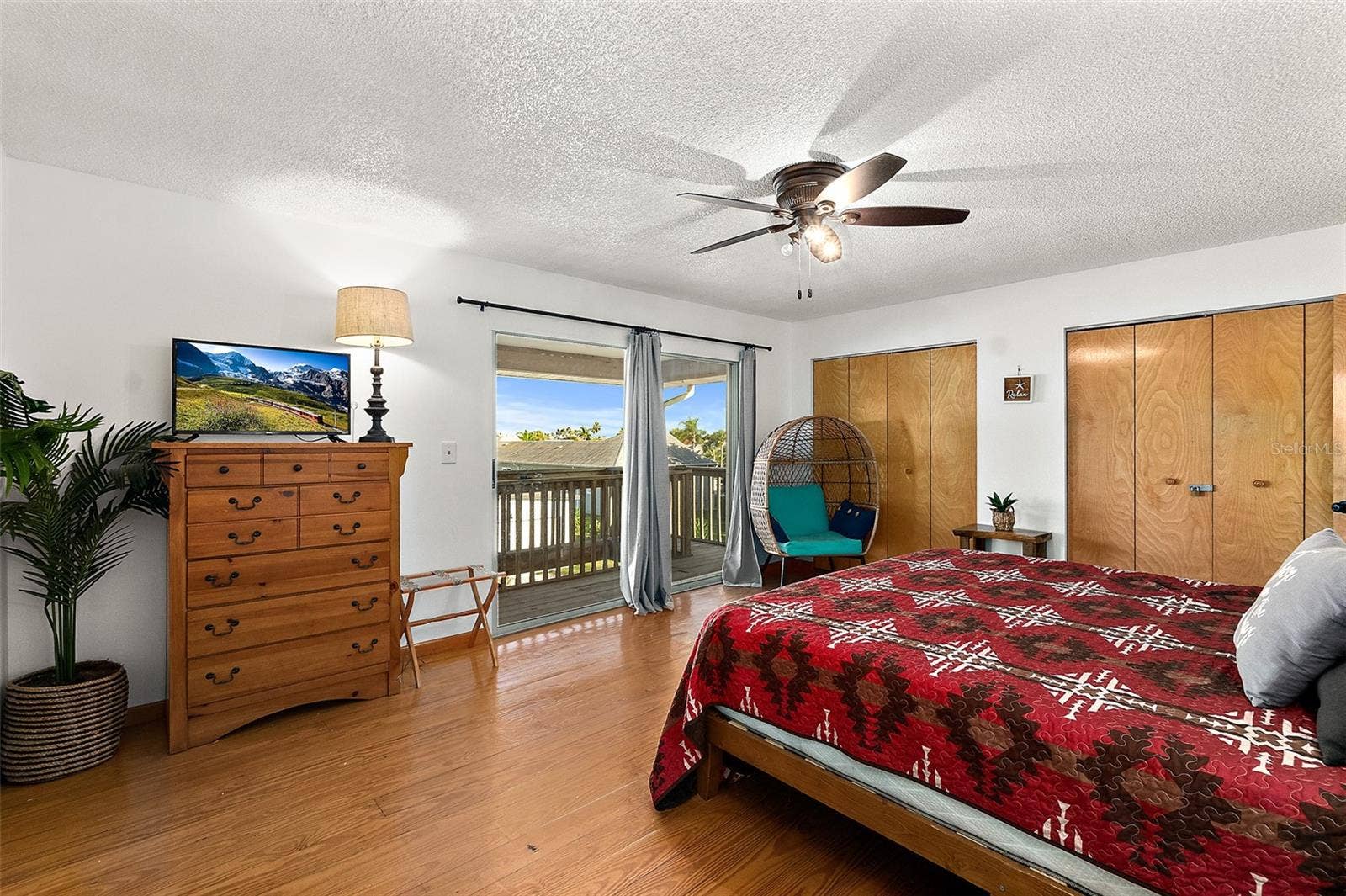 32 ARMAND BEACH DRIVE, Palm Coast, FL 32137 32 ARMAND BEACH DRIVE, Palm Coast, FL 32137