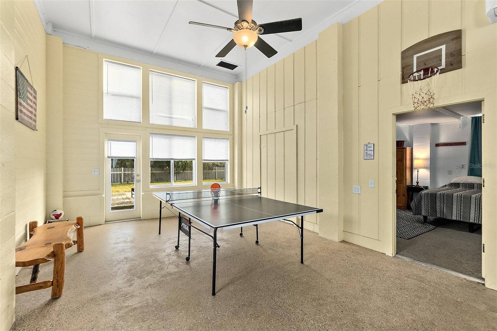 32 ARMAND BEACH DRIVE, Palm Coast, FL 32137 32 ARMAND BEACH DRIVE, Palm Coast, FL 32137