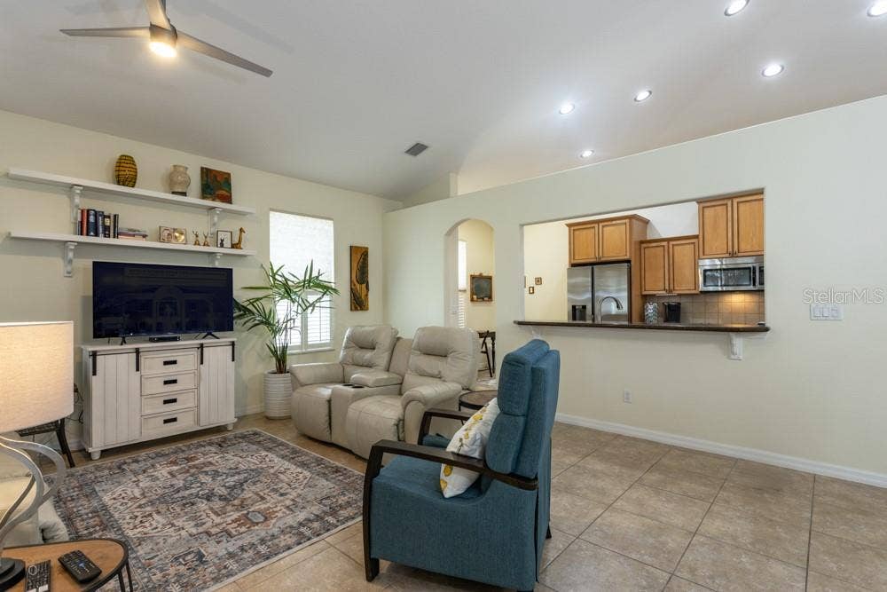150 W WATERSIDE PARKWAY, Palm Coast, FL 32137 150 W WATERSIDE PARKWAY, Palm Coast, FL 32137