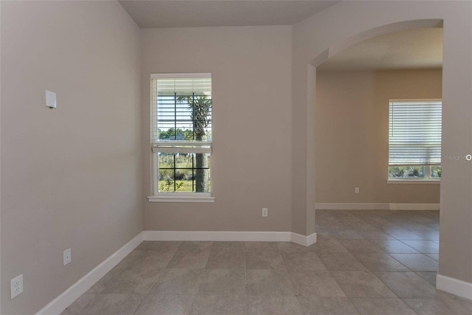 3 NEWHAVEN LANE, Ormond Beach, FL 32174 Flex room located at front of house, perfect for home office, craft room, playroom, etc.