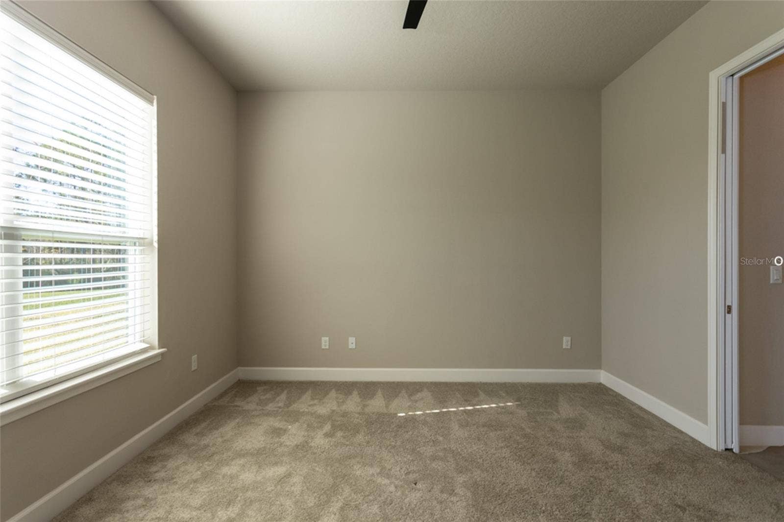 3 NEWHAVEN LANE, Ormond Beach, FL 32174 Primary bedroom with room for a king sized bed