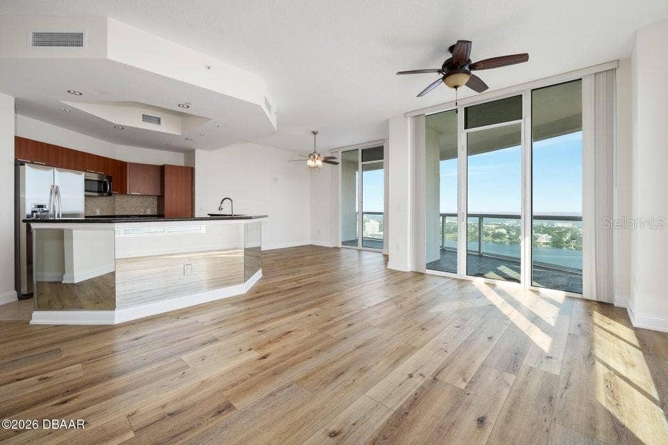 231 RIVERSIDE DRIVE, #2601-1, Daytona Beach, FL 32117