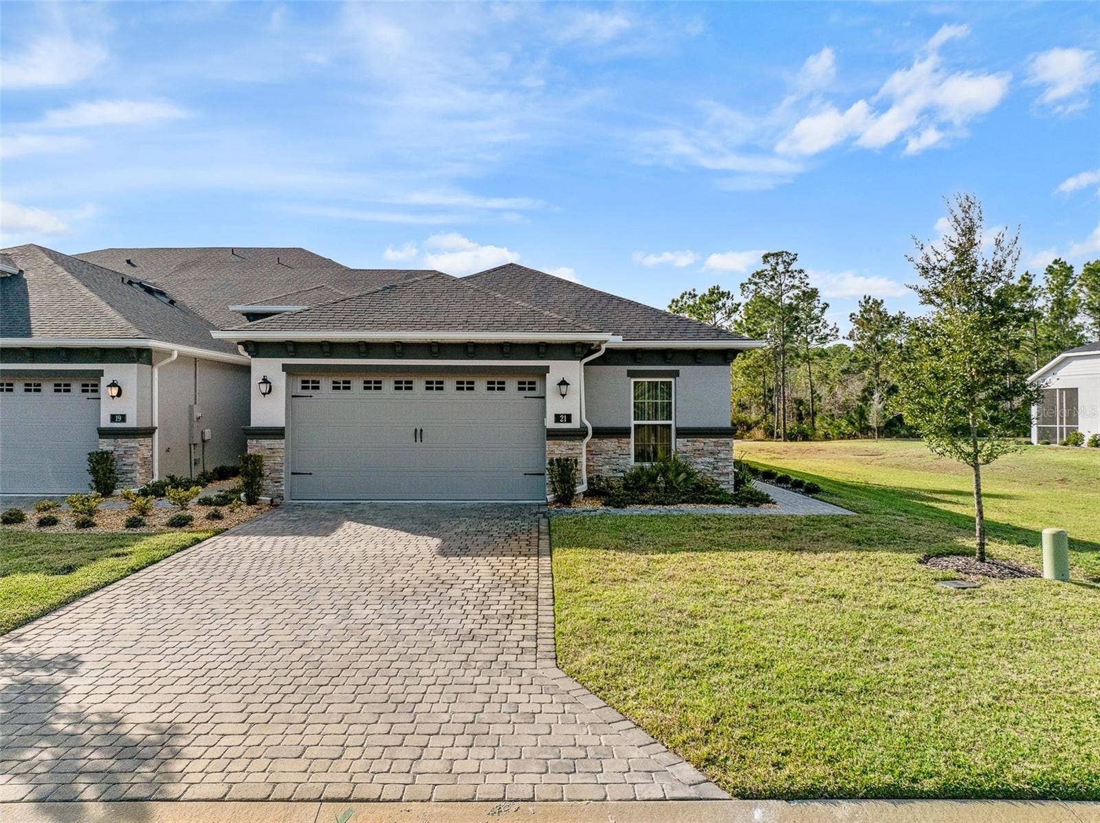 21 SOUTHAMPTON STREET, Ormond Beach, FL 32174 21 SOUTHAMPTON STREET, Ormond Beach, FL 32174
